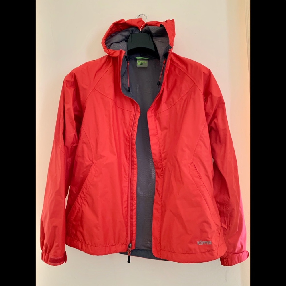 Koppen rain jacket with hood